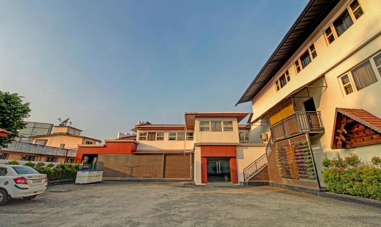 Treebo Prince Hotel Kottayam Exterior photo